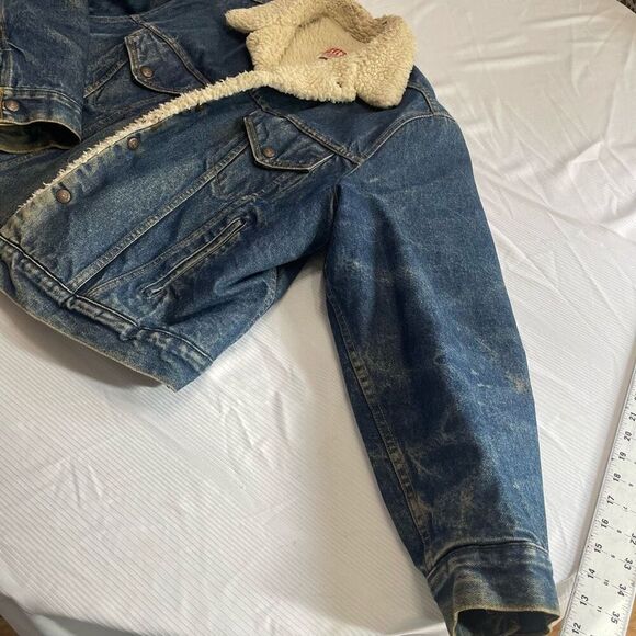 Levi’s VTG Trucker Denim Jacket Size 46R - Picture 7 of 12